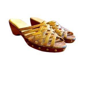 Stuart Weitzman Woven Slip On Wedge Sandals Size 9 MSRP $245 2” heel